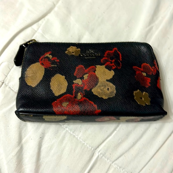 Coach makeup bag - Picture 1 of 4
